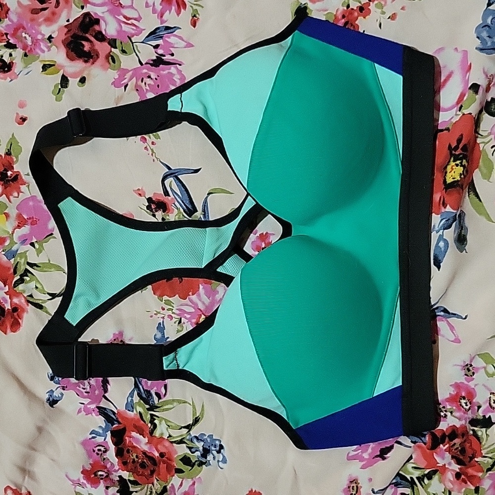 VS X Sport bra